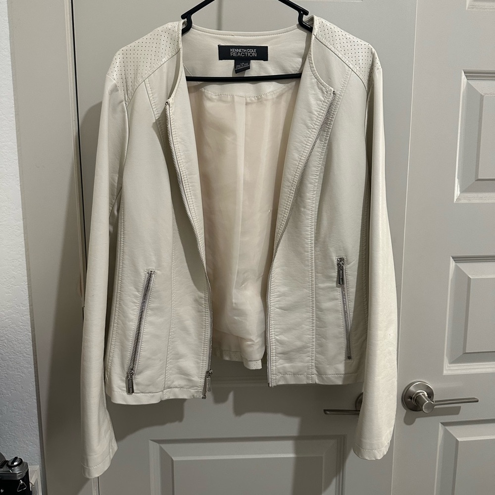 Kenneth Cole Reaction white leather jacket